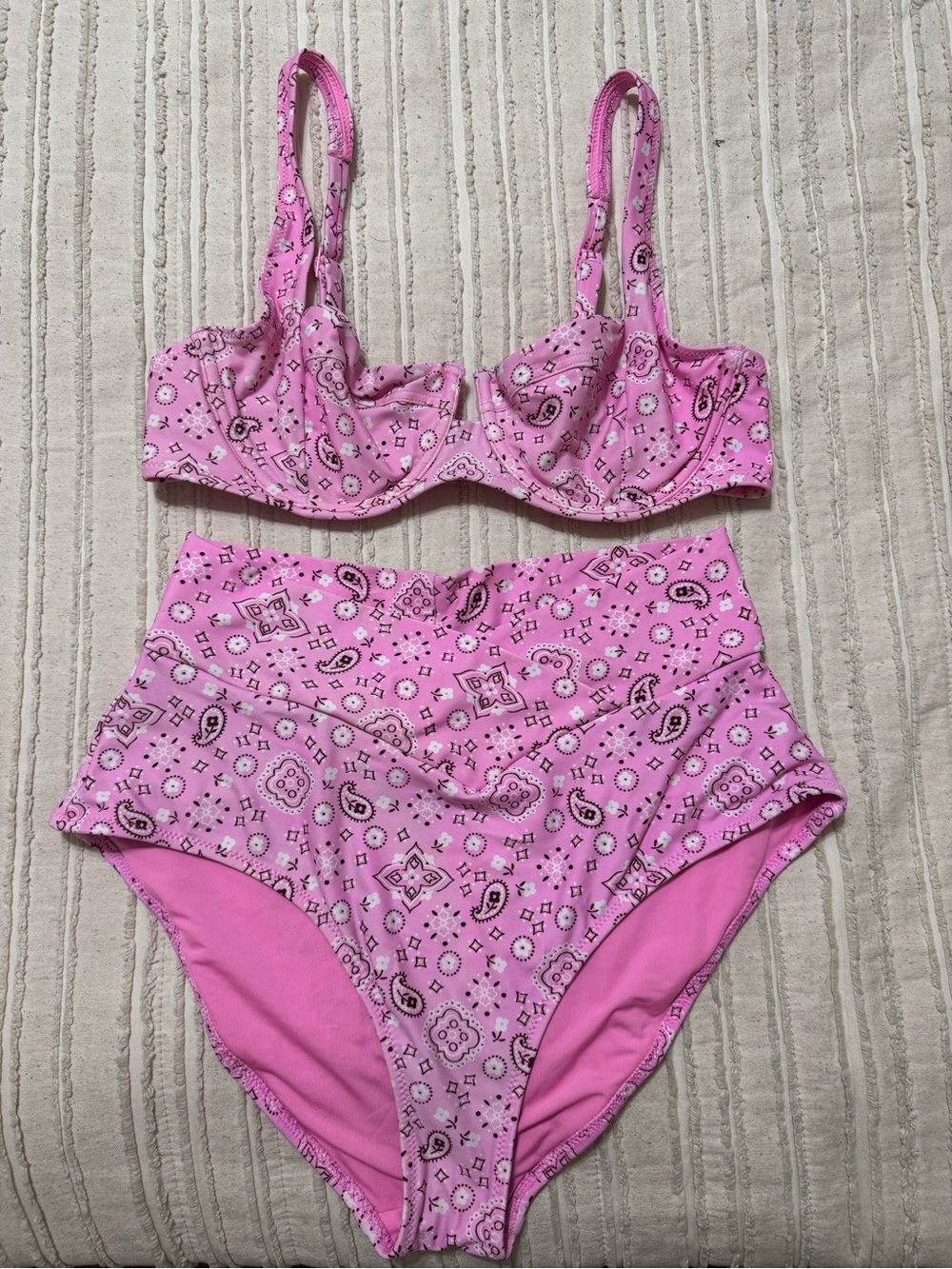 Aerie Bandana Print Underwire Top High-Waist Full Coverage Crossover Bikini Set